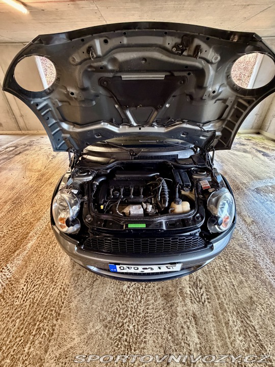 Mini Cooper R56 2009