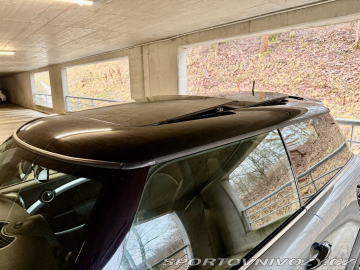 Mini Cooper R56 2009