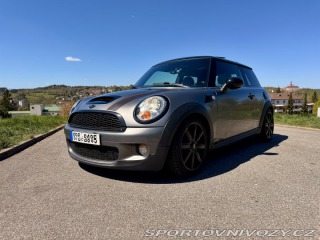 Mini Cooper R56 2009