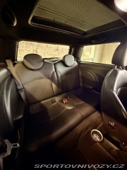 Mini Cooper R56 2009