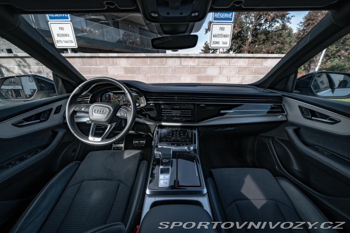 Audi Ostatní modely Q8 55 3.0 TFSI 2022