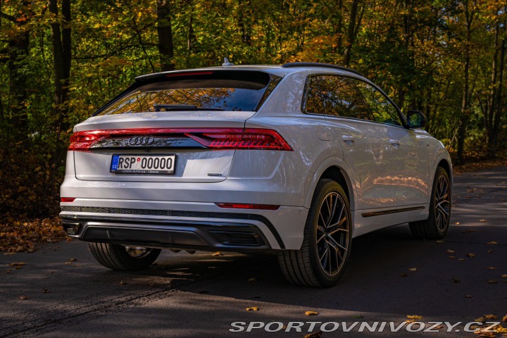 Audi Ostatní modely Q8 55 3.0 TFSI 2022