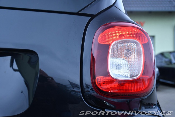 Smart Fortwo FORTWO COUPE Zadáno 2021