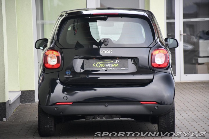 Smart Fortwo FORTWO COUPE Zadáno 2021