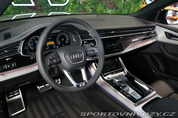 Audi Ostatní modely Q8 TFSIe*QUATTRO*TAŽ*B&O 2026