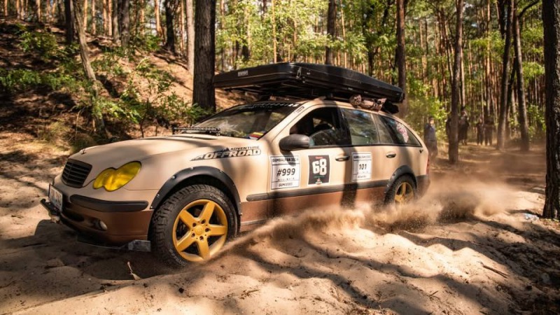 Mercedes-Benz C W203