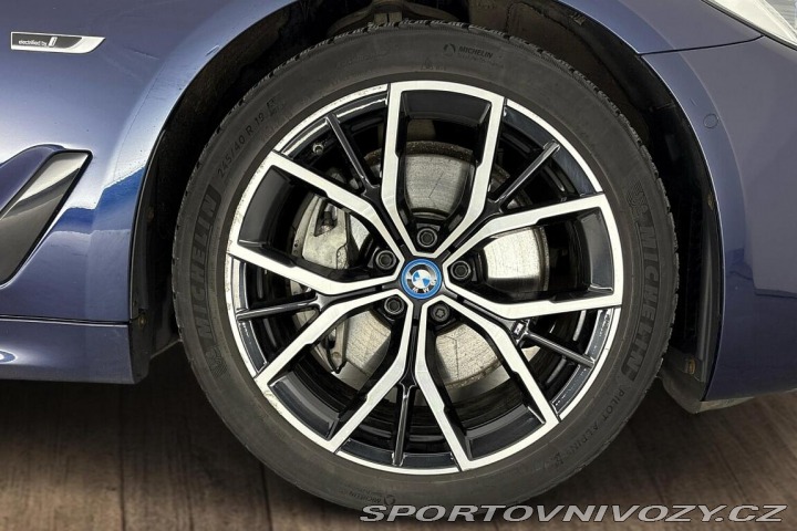 BMW 5 545e xDrive 2022