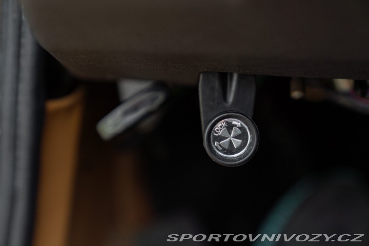 Ostatní značky Ostatní modely Triumph TR7 1981