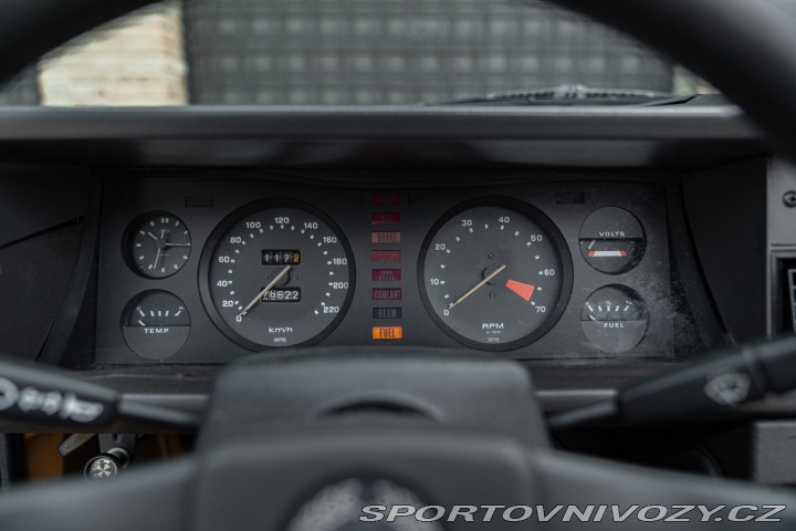 Ostatní značky Ostatní modely Triumph TR7 1981