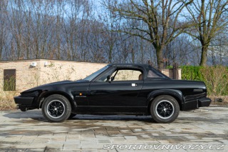 Ostatní značky Ostatní modely Triumph TR7 1981