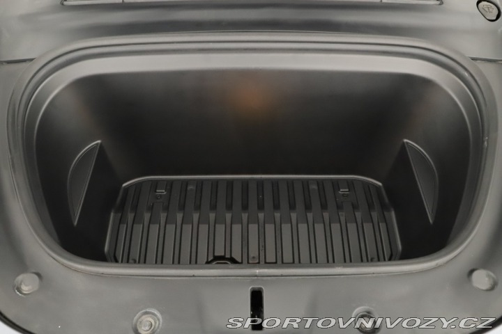 Tesla Model Y Long Range AWD 75kWh 2021