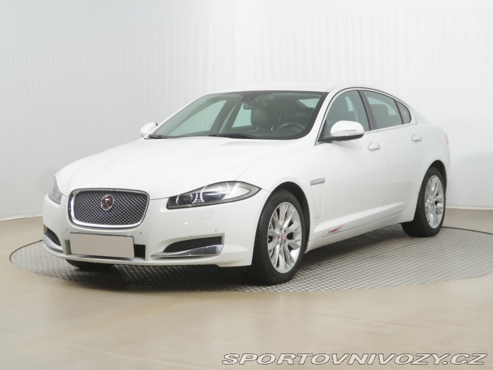 Jaguar XF 3.0 D 2015