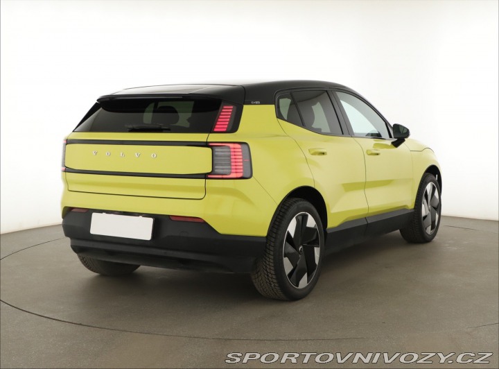 Volvo EX30 Plus 69kWh Single Motor 2024