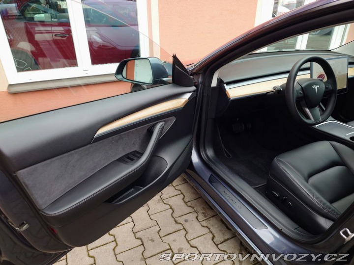 Tesla Model 3 Long Range Dual Motor - E 2021