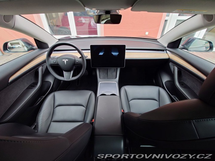 Tesla Model 3 Long Range Dual Motor - E 2021