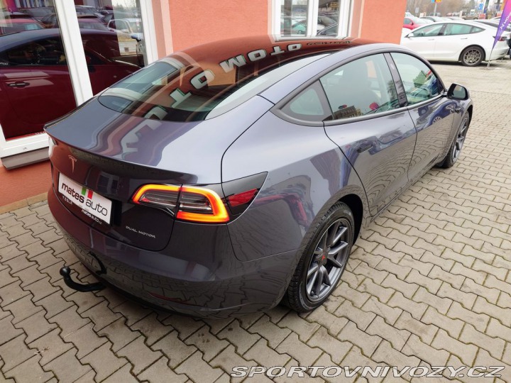 Tesla Model 3 Long Range Dual Motor - E 2021