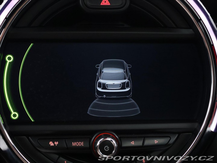 Mini Cooper 2,0 JCW 170kW H&K Chi 2016