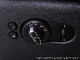 Mini Cooper 2,0 JCW 170kW H&K Chi 2016