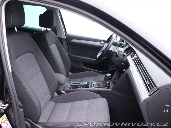 Volkswagen Ostatní modely Passat 1,5 TSI 110kW DSG R-Line 2020