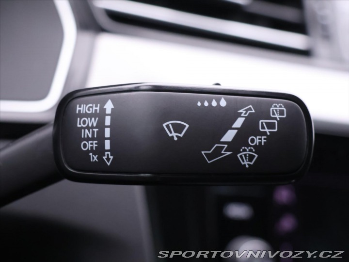 Volkswagen Ostatní modely Passat 1,5 TSI 110kW DSG R-Line 2020