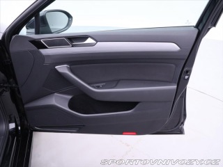 Volkswagen Ostatní modely Passat 1,5 TSI 110kW DSG R-Line 2020