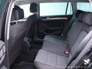 Volkswagen Ostatní modely Passat 1,5 TSI 110kW DSG R-Line 2020
