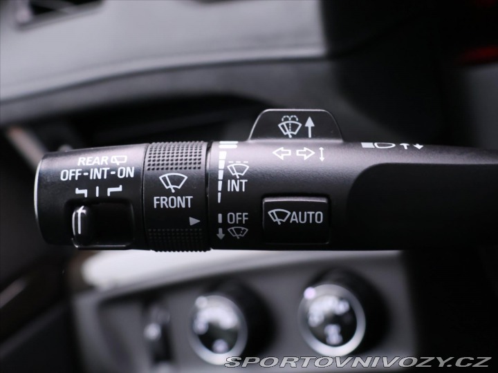 Ostatní značky Ostatní modely Cadillac Escalade 6,2 L V8 313kW AWD Platin 2017