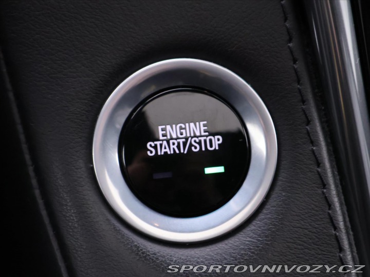 Ostatní značky Ostatní modely Cadillac Escalade 6,2 L V8 313kW AWD Platin 2017