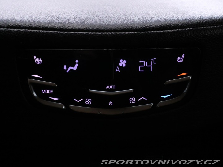 Ostatní značky Ostatní modely Cadillac Escalade 6,2 L V8 313kW AWD Platin 2017