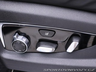 Ostatní značky Ostatní modely Cadillac Escalade 6,2 L V8 313kW AWD Platin 2017