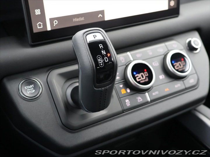 Ostatní značky Ostatní modely Land Rover Defender 5,0 110 P425 X-DYNAMIC CZ 2025