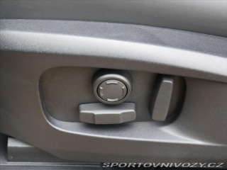 Ostatní značky Ostatní modely Land Rover Defender 5,0 110 P425 X-DYNAMIC CZ 2025