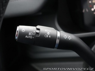 Ostatní značky Ostatní modely Land Rover Defender 5,0 110 P425 X-DYNAMIC CZ 2025