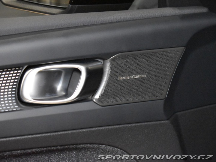 Volvo EC40 Plus  Single Motor Ext. 2025