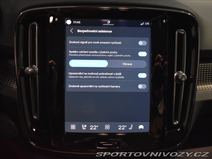 Volvo EC40 Plus  Single Motor Ext. 2025