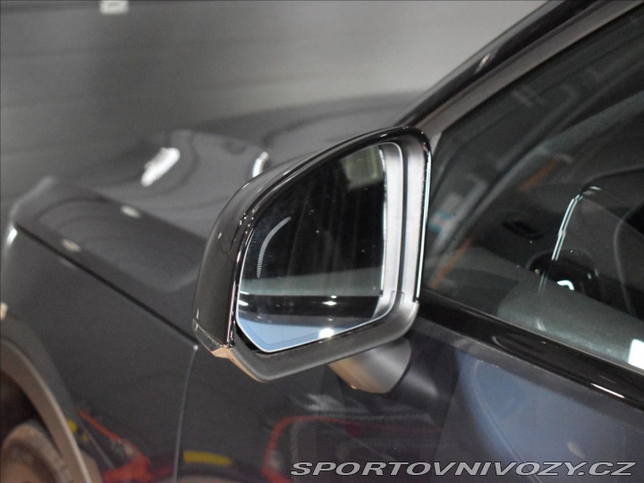 Volvo EC40 Plus  Single Motor Ext. 2025