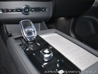Volvo Ostatní modely XC90 2,0 T8  Ultra Dark 2025