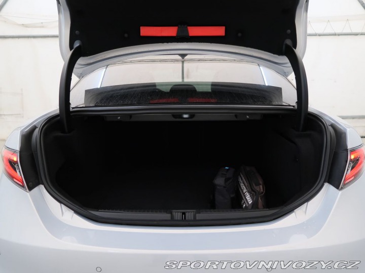 Alfa Romeo Giulia 2.0TURBO,CZ,1Maj,VELOCE,A 1800