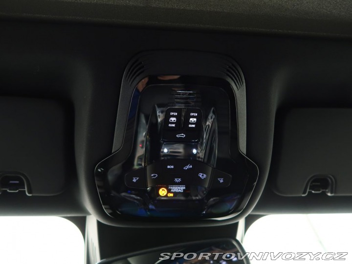 Alfa Romeo Giulia 2.0TURBO,CZ,1Maj,VELOCE,A 1800