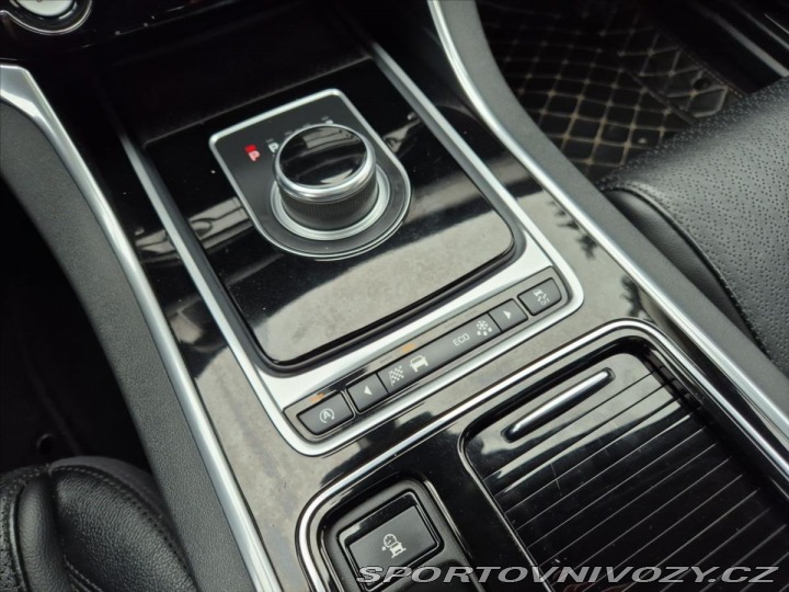 Jaguar XF 3,0 30d R-SPORT 2016