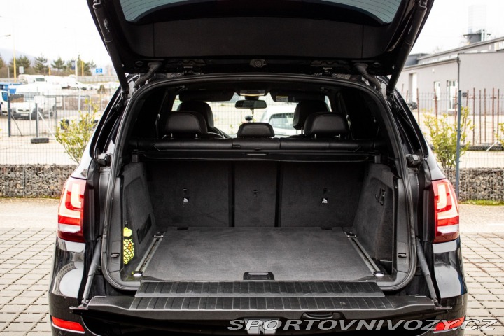 BMW X5 3.0D xDrive M-Packet A/T 2017