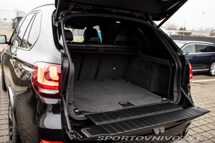 BMW X5 3.0D xDrive M-Packet A/T 2017