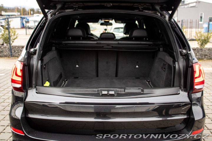 BMW X5 3.0D xDrive M-Packet A/T 2017