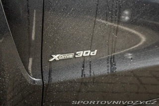 BMW X5 3.0D xDrive M-Packet A/T 2017