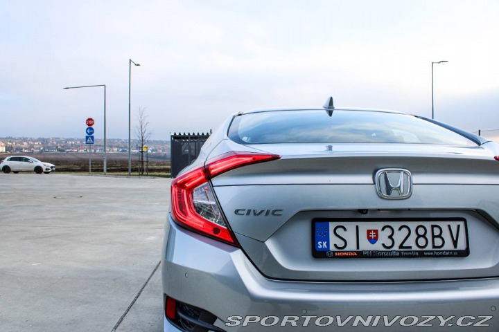 Honda Civic 1.5 DOHC VTEC Turbo Eleg 2017