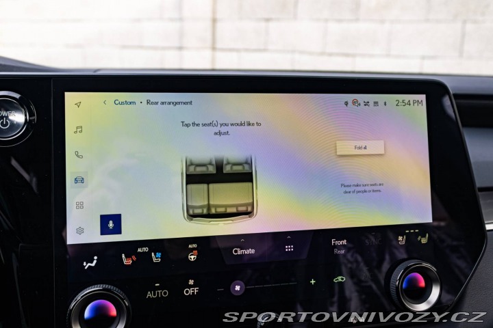 Lexus Ostatní modely RX  450h+ 227kW Luxury / NOV 2026