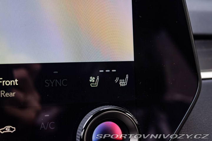 Lexus Ostatní modely RX  450h+ 227kW Luxury / NOV 2026