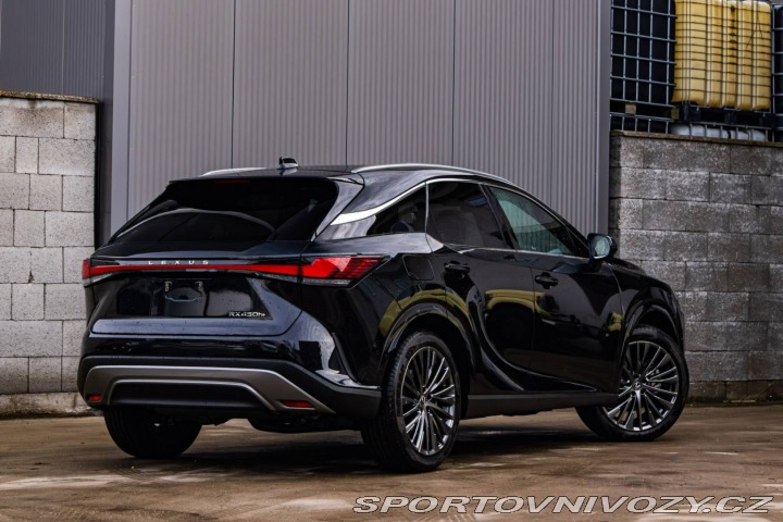 Lexus Ostatní modely RX  450h+ 227kW Luxury / NOV 2026