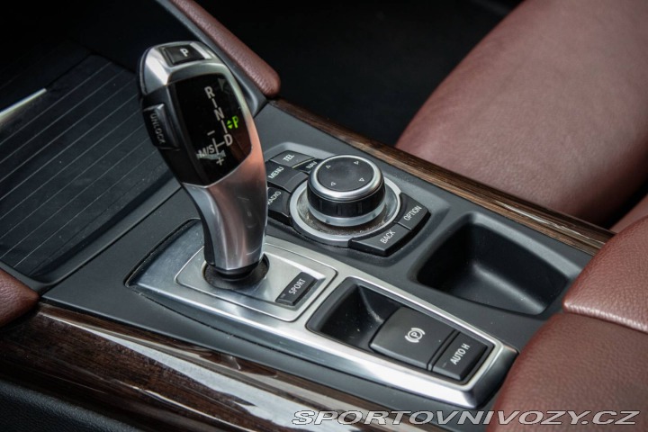 BMW X6 xDrive 35i 225kW AT / AJ 2010