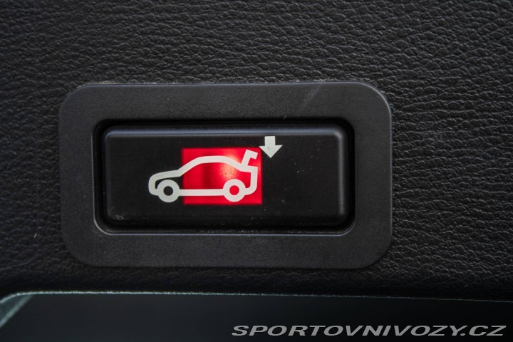 BMW X6 xDrive 35i 225kW AT / AJ 2010